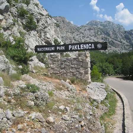 In By The Sea Apartment Seline